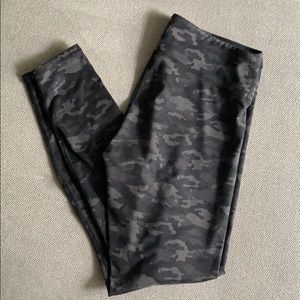 Camo Mid Rise Fabletics Leggings